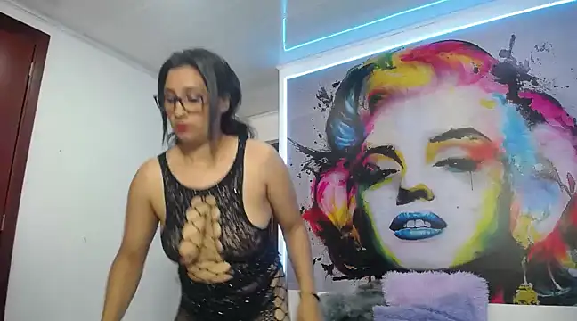 Snapshot of karime_sexygirl chatting on 17, 1, 2025 karime sexygirl online show from 17, 1, 2025
