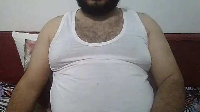Snapshot of UrfavSlaveBitch chatting on 2, 6, 2026 UrfavSlaveBitch online show from 2, 6, 2026