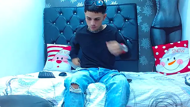 exotic hot couple online show from 24, 12, 2024