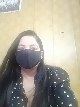 Snapshot of hornycoupleJandS chatting on 31, 5, 2026 hornycoupleJandS online show from 31, 5, 2026