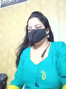 Snapshot of hornycoupleJandS chatting on 8, 6, 2026 hornycoupleJandS online show from 8, 6, 2026