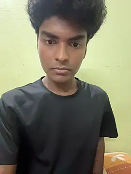 Snapshot of funcracker chatting on 23, 7, 2026 funcracker online show from 23, 7, 2026