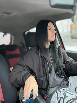 JulliaVegas online show from 3, 3, 2025