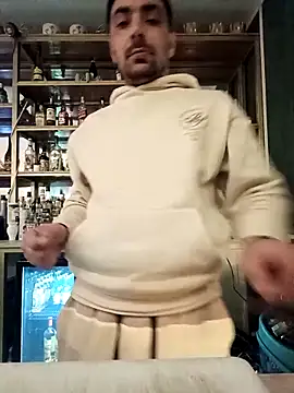 Snapshot of Micutu chatting on 16, 3, 2025 Micutu online show from 16, 3, 2025