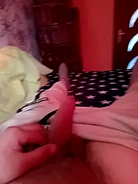 Snapshot of Micutu chatting on 18, 3, 2025 Micutu online show from 18, 3, 2025