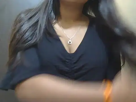 hot  surbhi online show from 17, 3, 2026