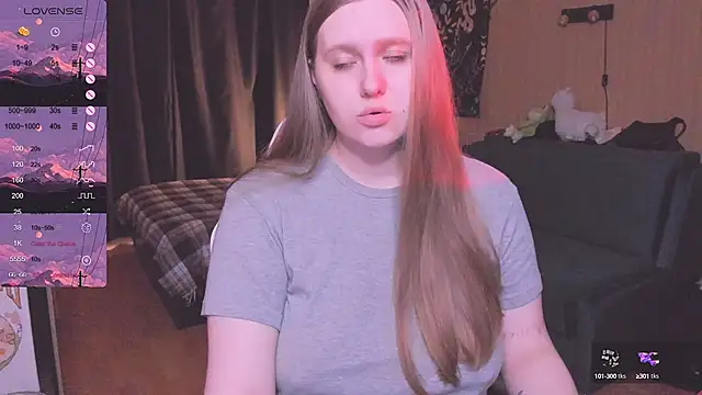 Alice Dreamgirl  online show from 15, 10, 2025