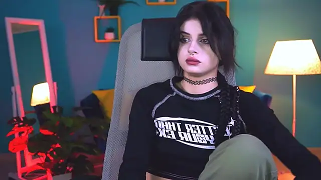 Snapshot of JadeCastle_ chatting on 6, 10, 2025 JadeCastle online show from 6, 10, 2025