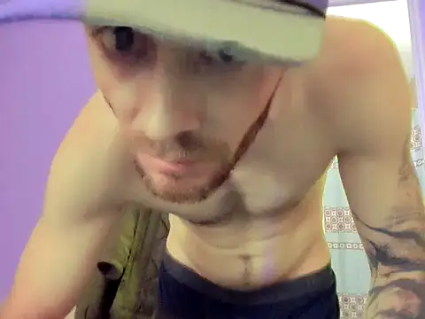 Snapshot of Huntzg23 chatting on 30, 11, 2025 Huntzg23 online show from 30, 11, 2025