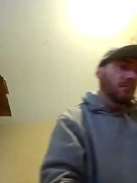 Huntzg23 online show from 18, 2, 2026