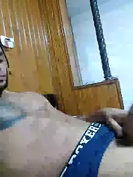 Snapshot of smith2024xxx23cm chatting on 13, 3, 2025 smith2024xxx23cm online show from 13, 3, 2025