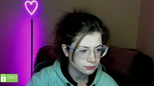 Alicia redfollow online show from 9, 2, 2025