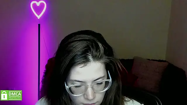 Alicia redfollow online show from 9, 2, 2025