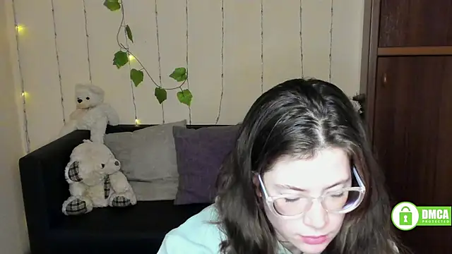 Alicia redfollow online show from 16, 2, 2025