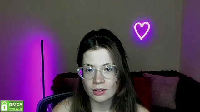 Alicia redfollow online show from 22, 2, 2025