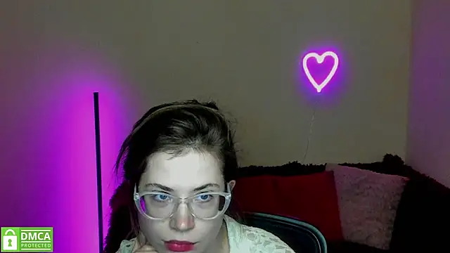 Alicia redfollow online show from 25, 2, 2025