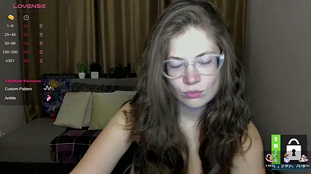 Alicia redfollow online show from 24, 9, 2025