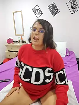 Miss balloonsmila online show from 18, 2, 2025