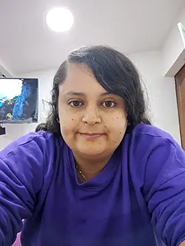 Miss balloonsmila online show from 22, 10, 2025