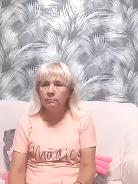 sakura blonde online show from 1, 10, 2025