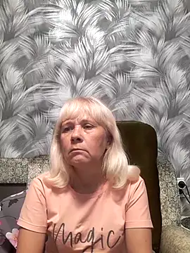 sakura blonde online show from 14, 10, 2025