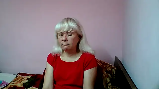 sakura blonde online show from 26, 11, 2025