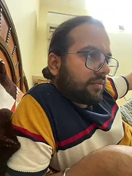 Arsh Loves Luv online show from 29, 12, 2024