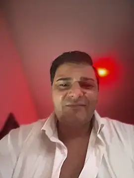 SecretlyDD online show from 5, 2, 2025