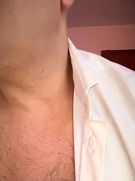 SecretlyDD online show from 17, 2, 2025