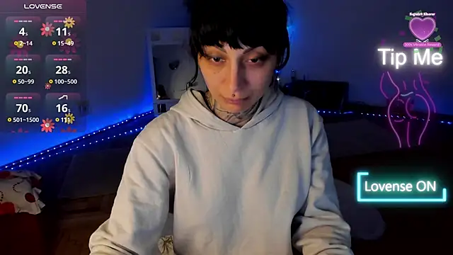 Lucky Deniz online show from 6, 3, 2025