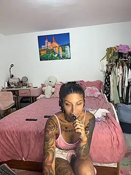 Lucky Deniz online show from 7, 8, 2026