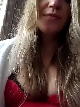 KattyLuuu online show from 15, 2, 2026