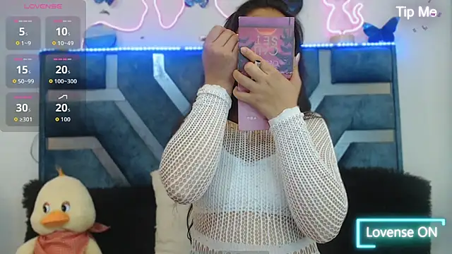 Roxan Fox- online show from 23, 9, 2025