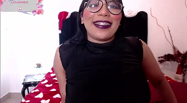 Snapshot of AmyBriiggs chatting on 27, 12, 2024 AmyBriiggs online show from 27, 12, 2024