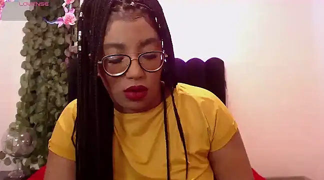 Snapshot of AmyBriiggs chatting on 1, 2, 2025 AmyBriiggs online show from 1, 2, 2025