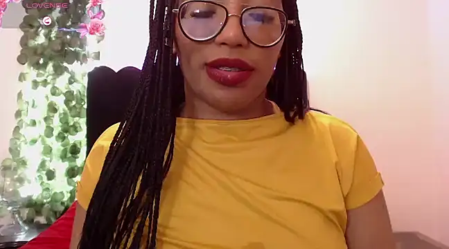 Snapshot of AmyBriiggs chatting on 1, 2, 2025 AmyBriiggs online show from 1, 2, 2025