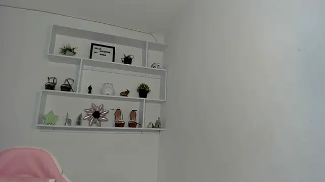 Zizi-campbel online show from 17, 12, 2024