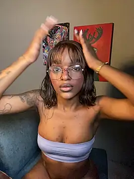 Zizi-campbel online show from 12, 2, 2026