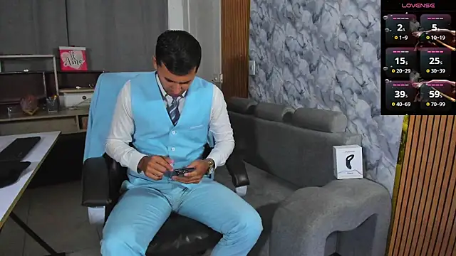 Hideintheoffice online show from 2, 2, 2026