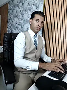 Hideintheoffice online show from 18, 3, 2026