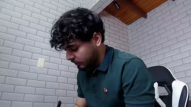 Snapshot of Samir_bear chatting on 22, 9, 2025 Samir bear online show from 22, 9, 2025