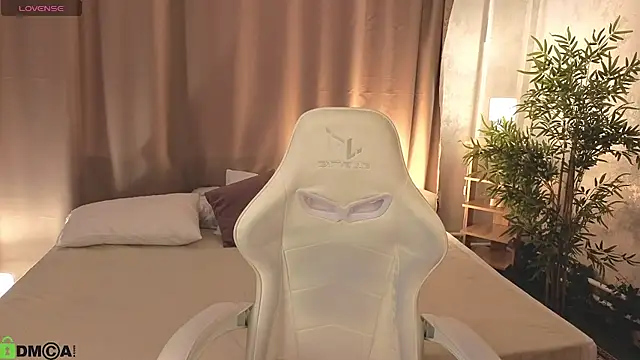 Cheryl  Brown online show from 18, 4, 2026