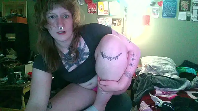 Snapshot of sadomas0kiss chatting on 14, 12, 2025 sadomas0kiss online show from 14, 12, 2025