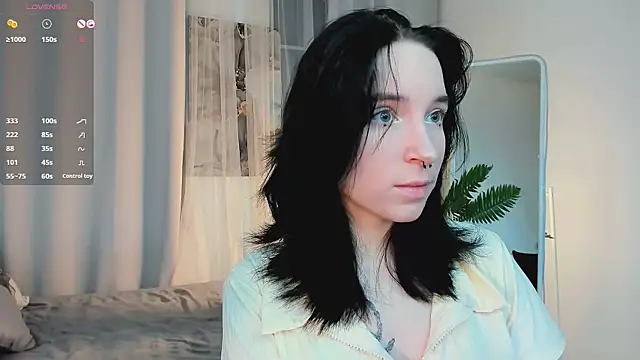 lilithlunna online show from 13, 11, 2025