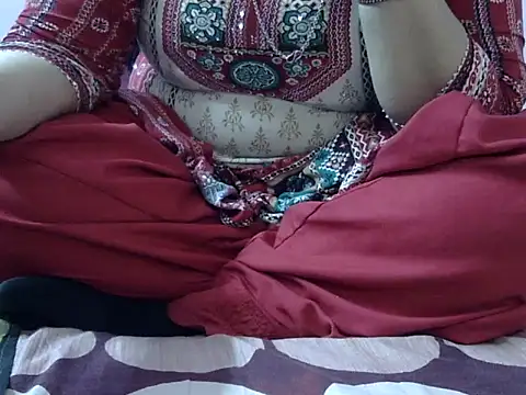 Housewife12 online show from 19, 12, 2025