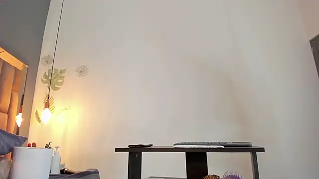 victoriaroyce1 online show from 30, 1, 2025