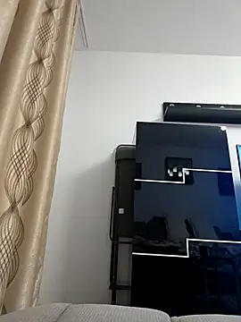 naughty69curls online show from 10, 9, 2025