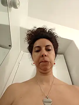 naughty69curls online show from 2, 4, 2026