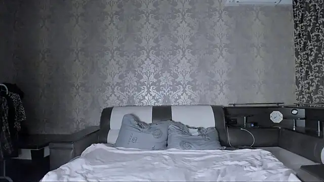 Agnes Allenn online show from 16, 10, 2025