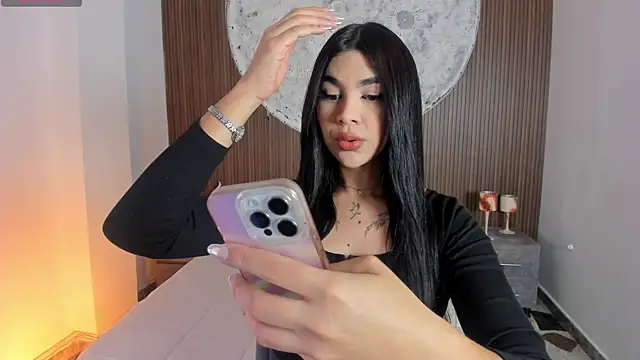 RoseCassie online show from 17, 4, 2026